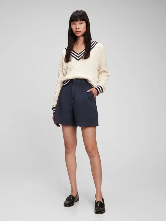 GAP Pants - GAP Women's 14 Pleated Shorts High Rise Washwell Navy Blue NEW